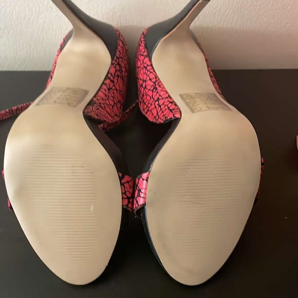 Paper Fox Pink Heels with rhinestones - Picture 3 of 3